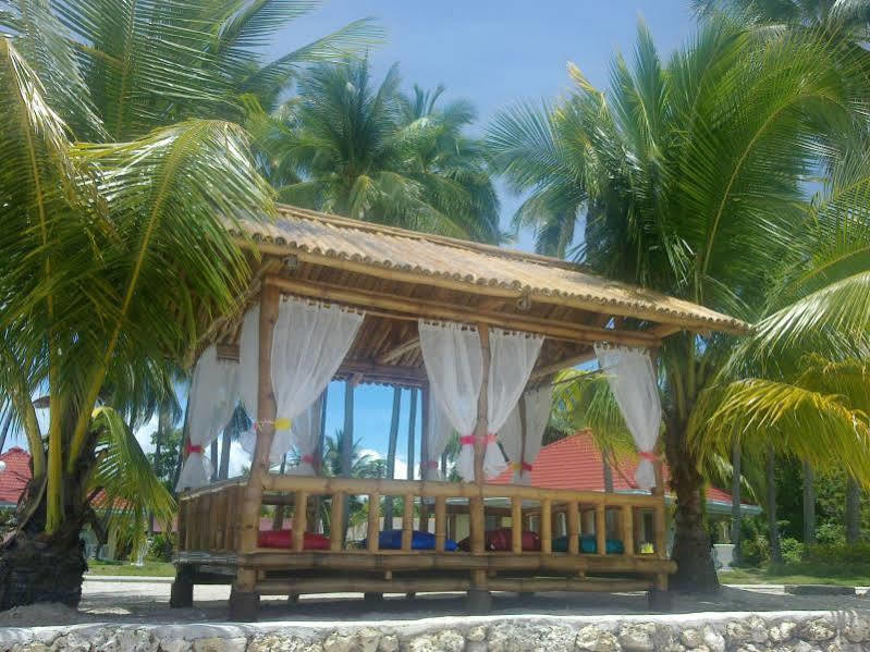 Whispering Palms Island Resort Bacolod Dış mekan fotoğraf